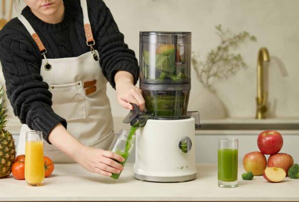 Hurom-H80ST-Slow-Juicer